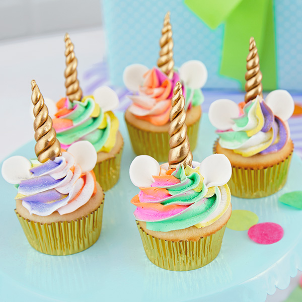 Easy Unicorn Cupcakes for Unicorn Party